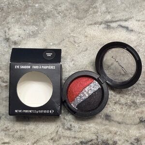 Mac mineralized eyeshadow danger zone nib